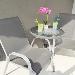 Apartament White, Pula
